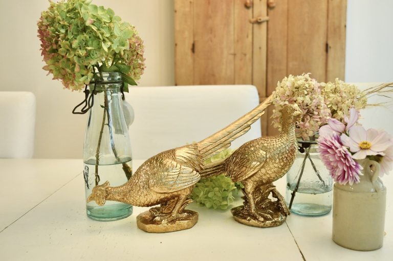 5 Affordable and Easy Ways to Decorate for Fall
